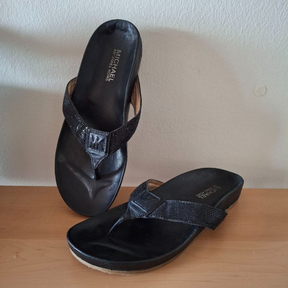 Michael Kors Black Leather Logo Thong Flip Flop Sandals Women's Size 7M